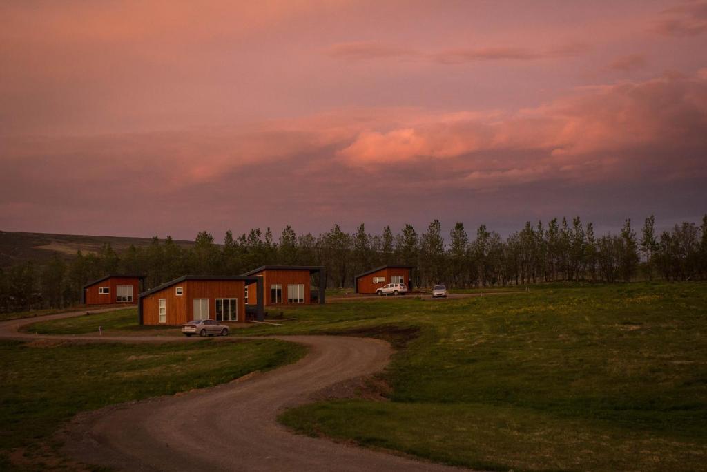 Einishus Cottages ラウガー エクステリア 写真