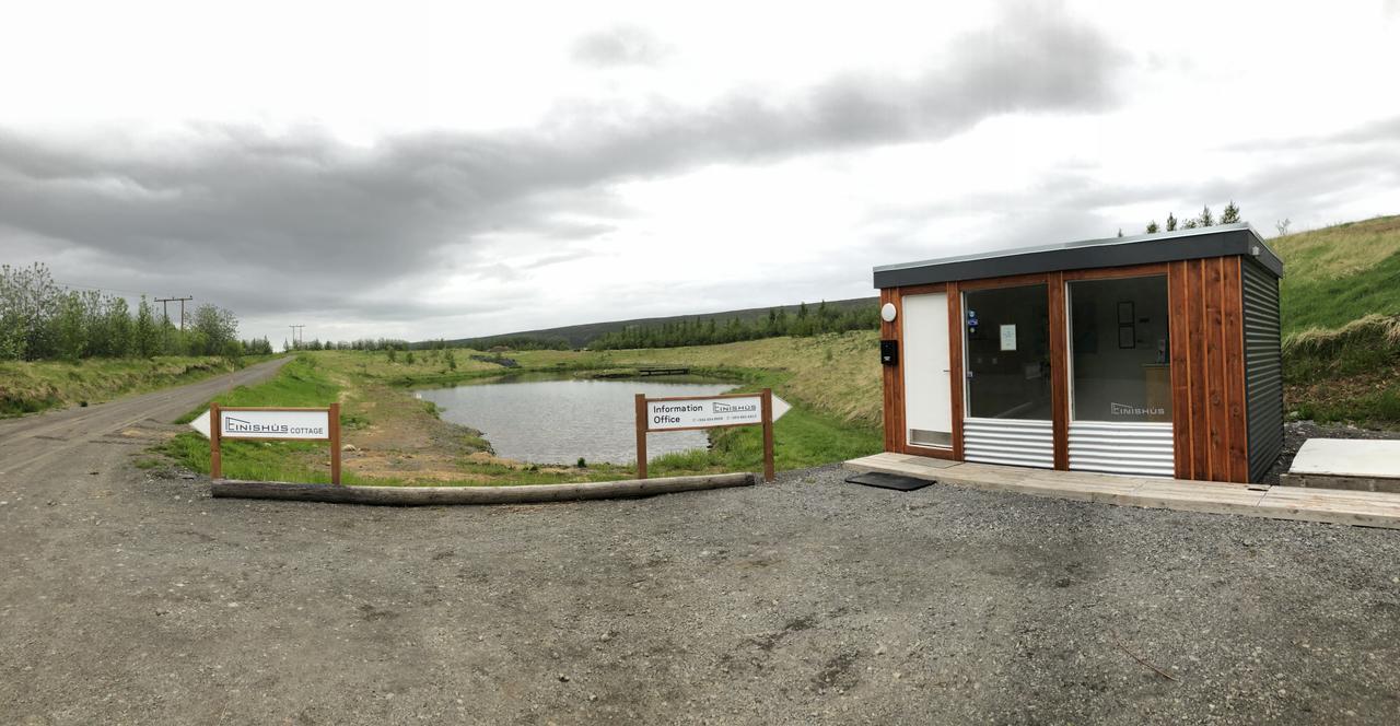 Einishus Cottages ラウガー エクステリア 写真